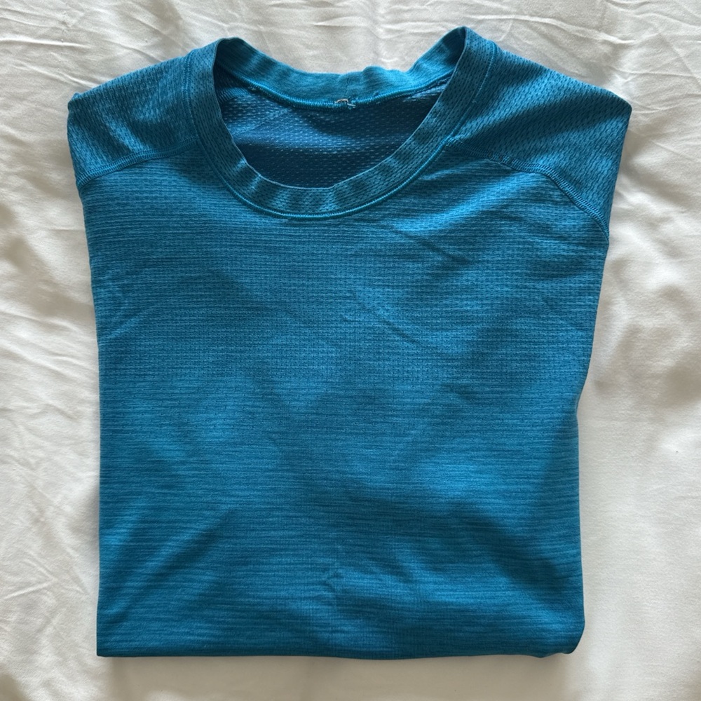 Men’s Lulu Lemon Vent Tech Short Sleeve